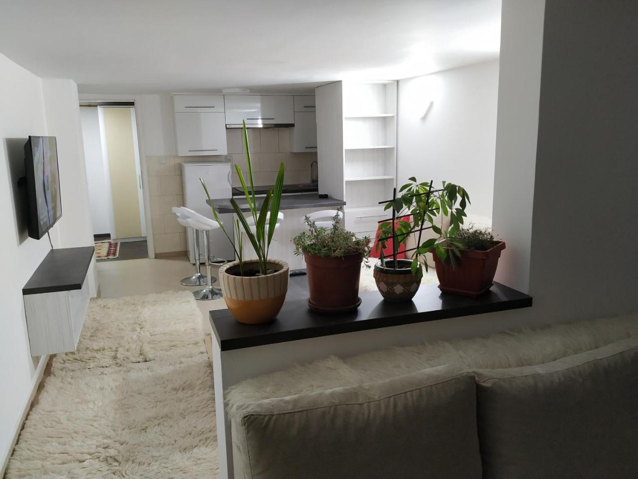 Apartment Merjam Сараево Экстерьер фото
